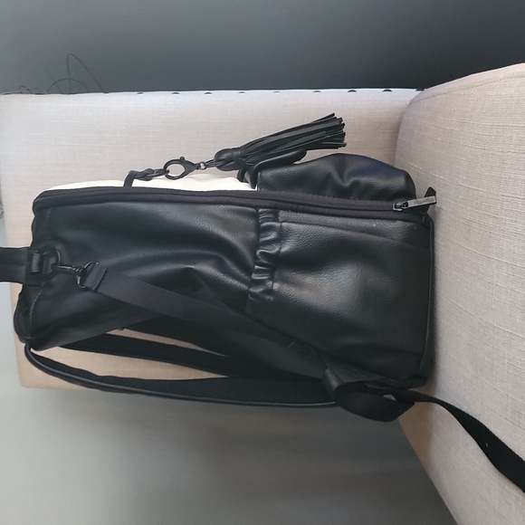 Itzy ritzy boss plus diaper bag - Picture 3 of 6